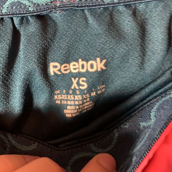 Pink Reebok shorts - Picture 4 of 4